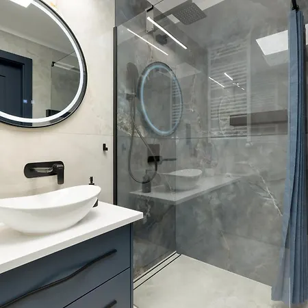Blue Velvet - Relaxation - Sauna, Pool, Gym Апартаменты *
